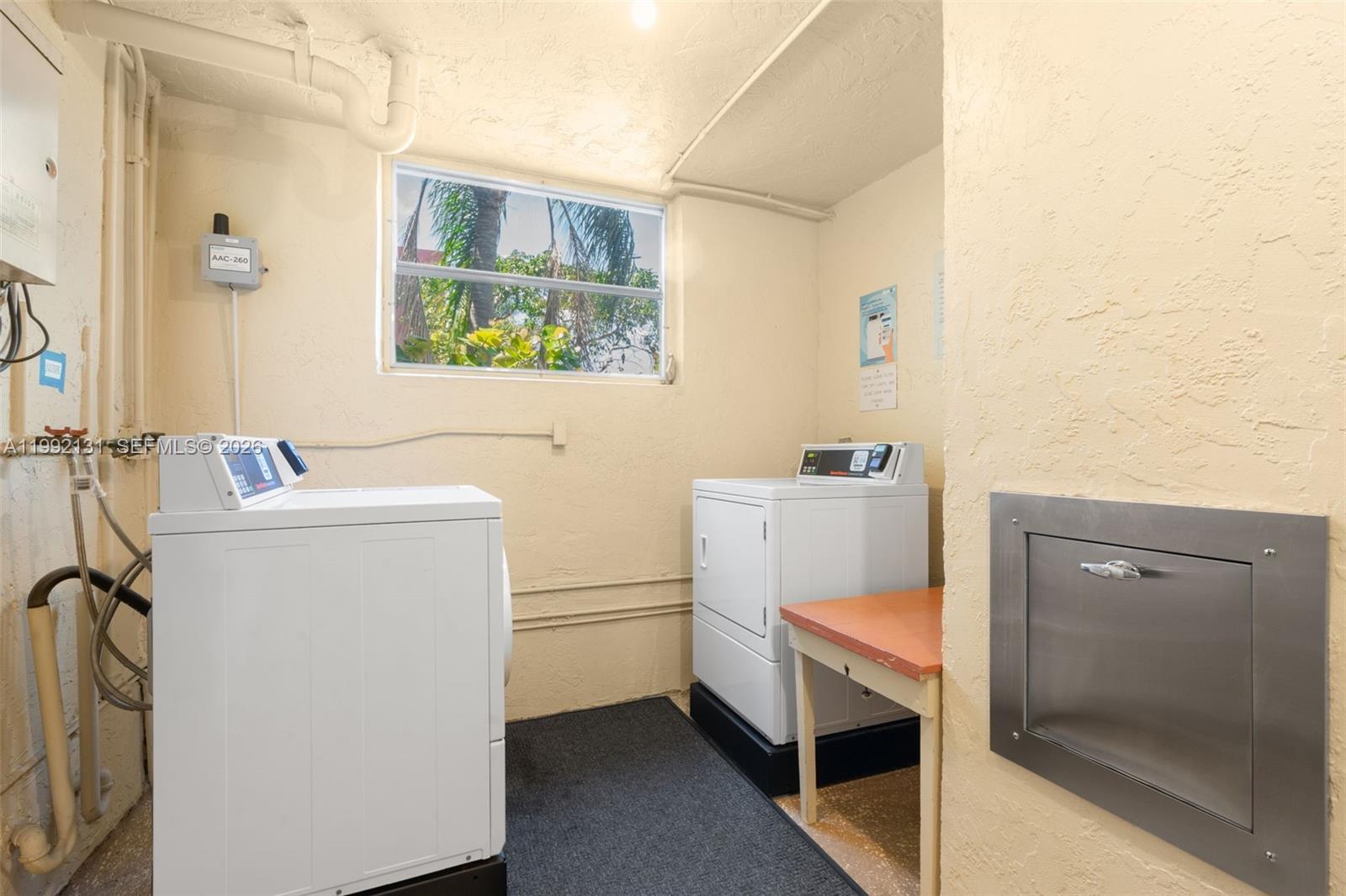 CASA VERANO CONDO - Residential