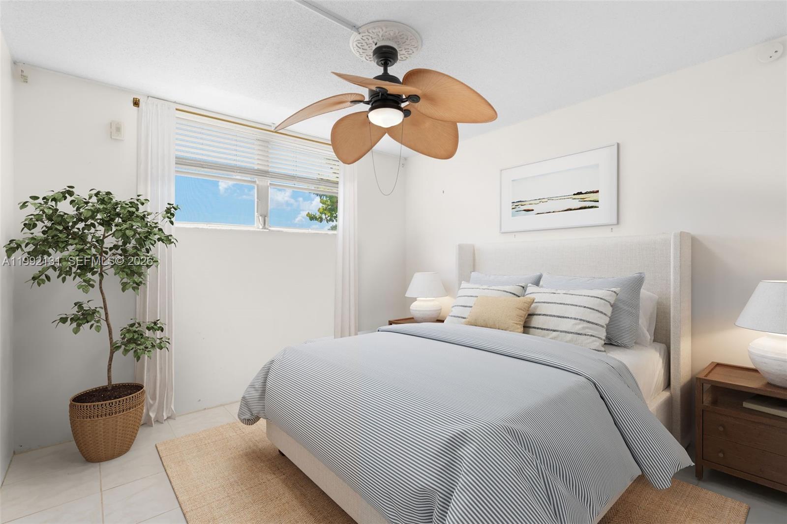 CASA VERANO CONDO - Residential