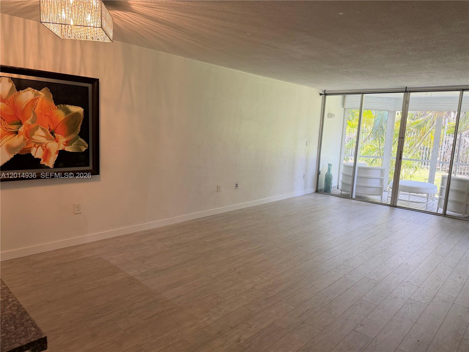 ROLLING GREEN CONDO E - Residential Lease