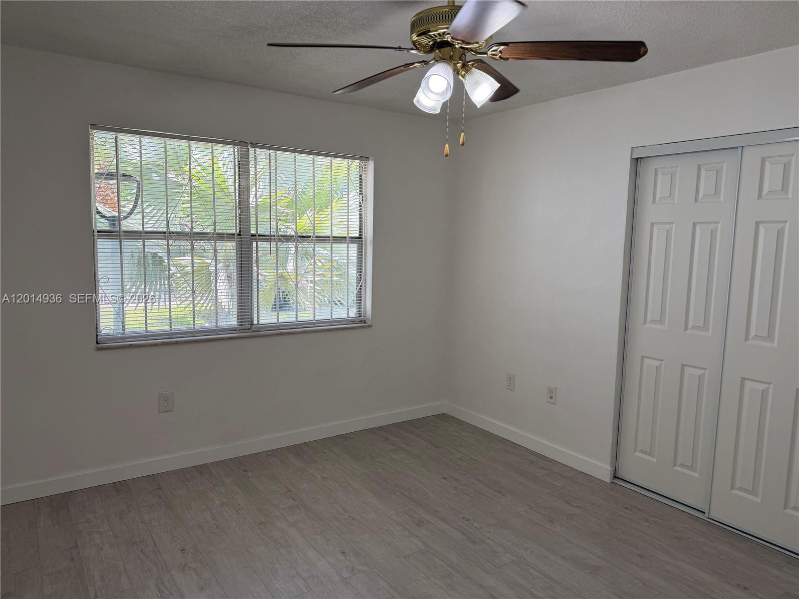 ROLLING GREEN CONDO E - Residential Lease