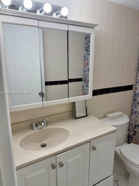 ROLLING GREEN CONDO E - Residential Lease