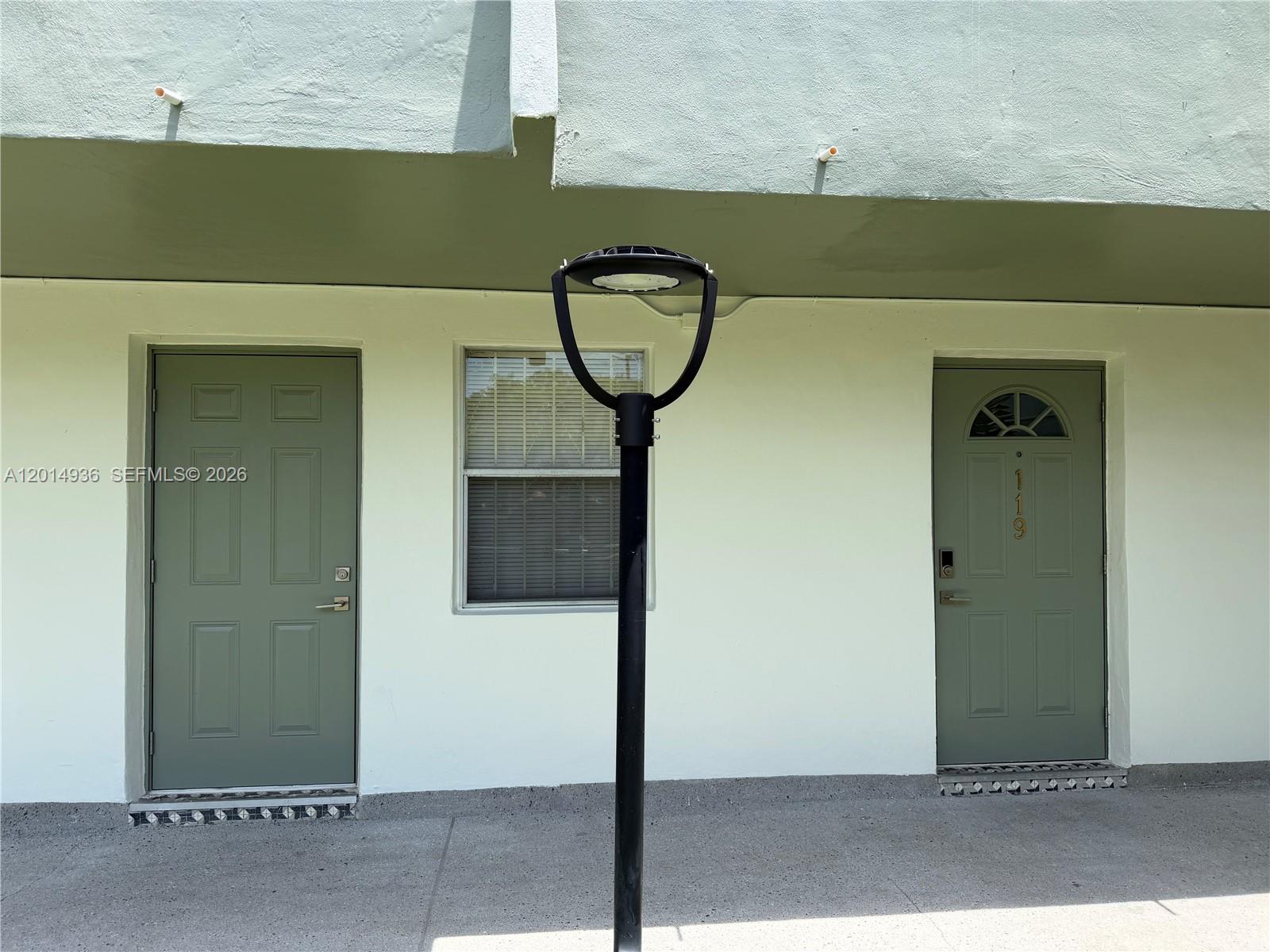 ROLLING GREEN CONDO E - Residential Lease