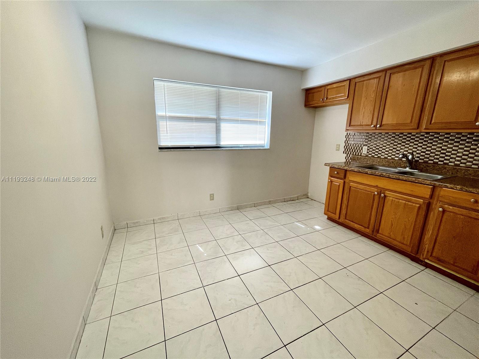 DANIA HEIGHTS EXT - Residential Lease