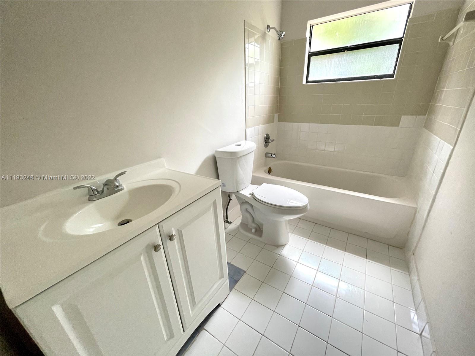 DANIA HEIGHTS EXT - Residential Lease