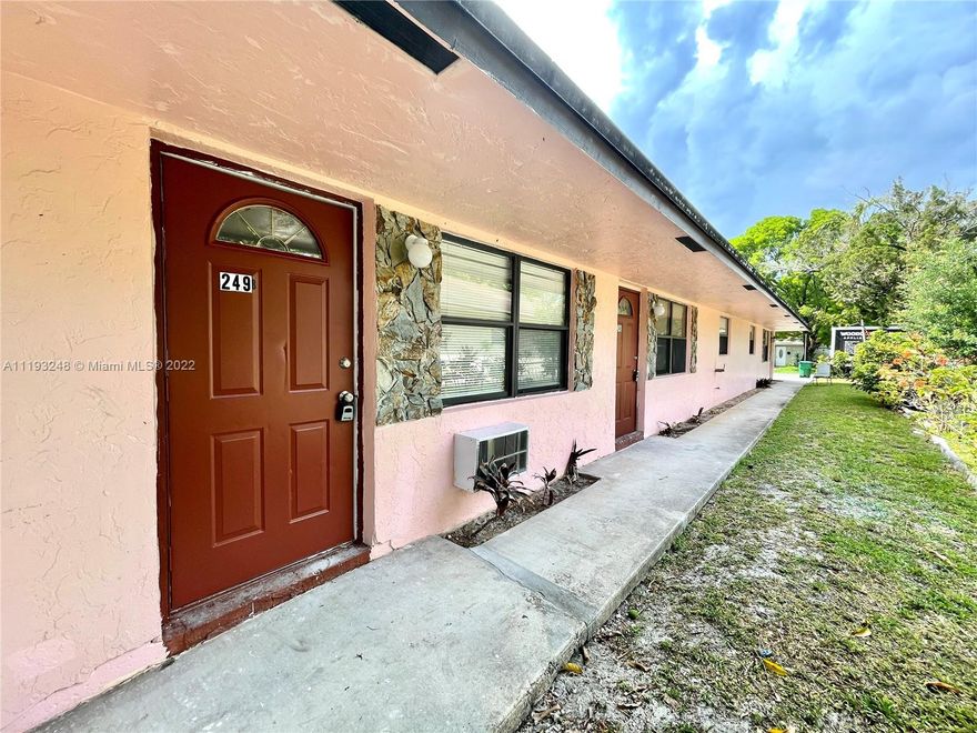 Duplex Home in the Desired Dania Beach Neighborhood 2 Bedroom 1 Bathroom, Home offering  New Stainless Steel Appliances, Central AC, Laundry Room (Washer and Dryer) in the Building . Conveniently located close to everything, Highways, Beaches, Restaurants, Shopping Centers and More! Don't miss this opportunity. MUST SEE!