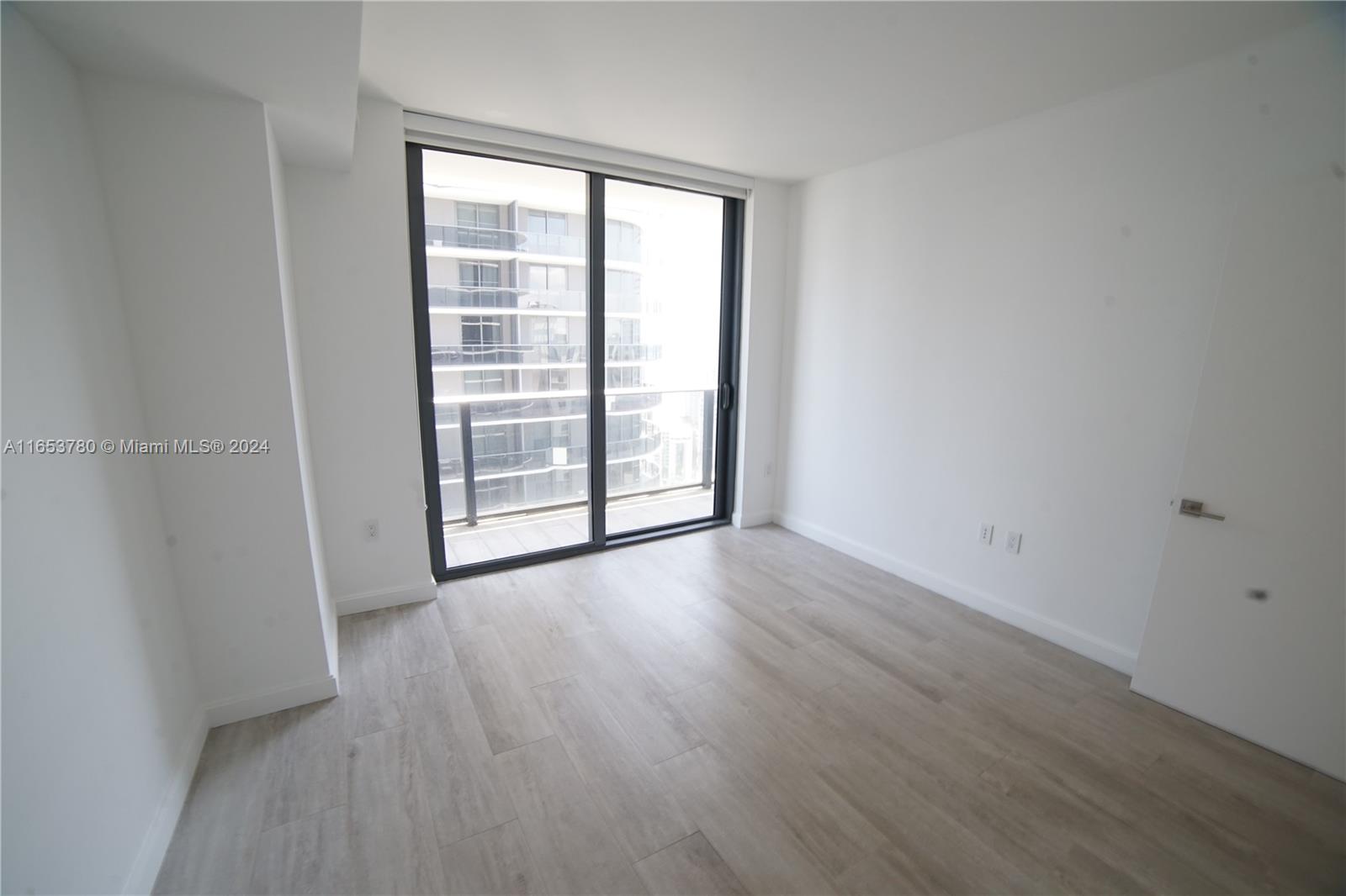 BRICKELL HEIGHTS WEST CON - Residential Lease