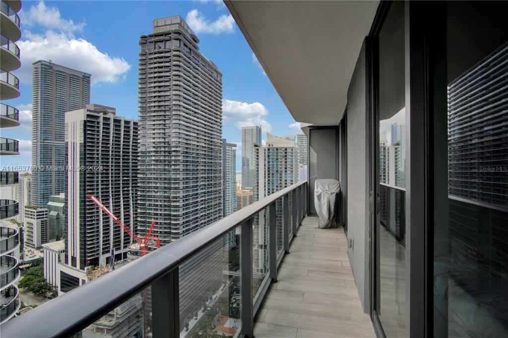 BRICKELL HEIGHTS WEST CON - Residential Lease