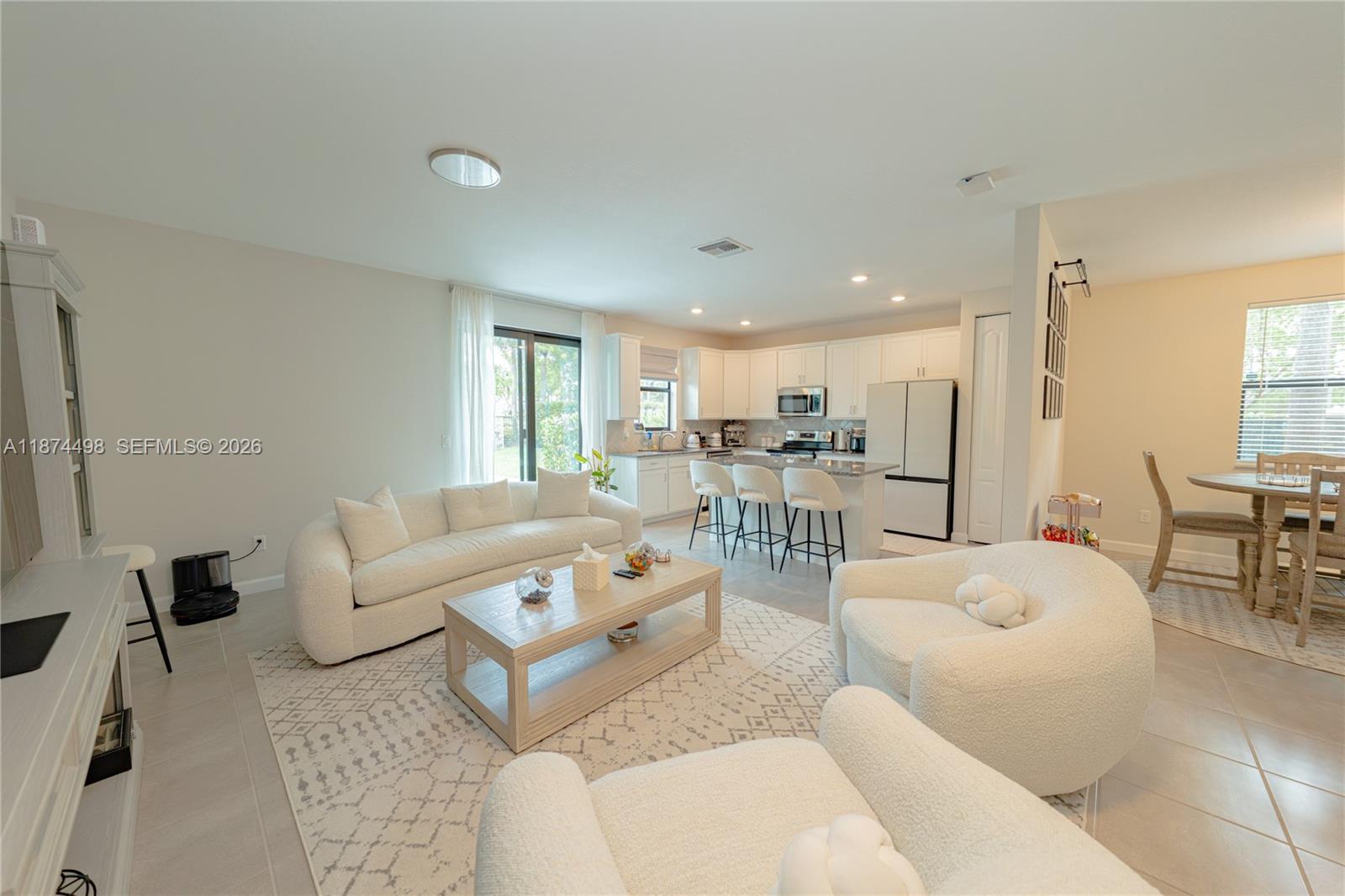 FLAVOR PICT TOWNHOMES PUD - Residential