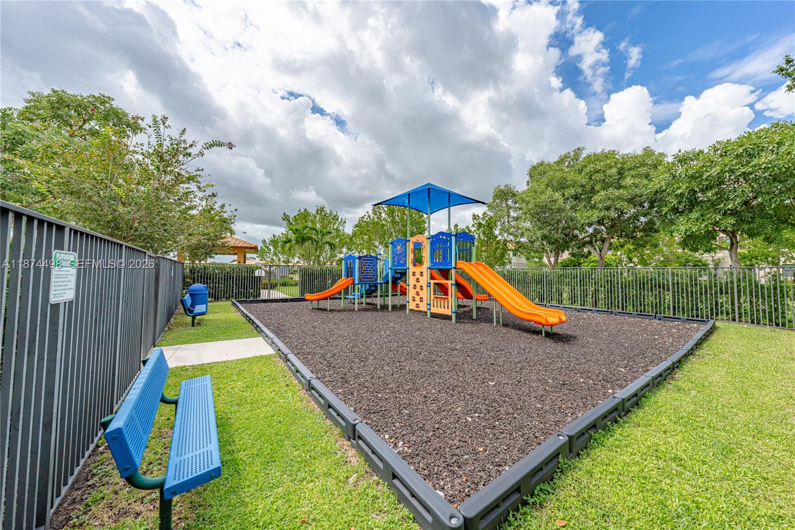 FLAVOR PICT TOWNHOMES PUD - Residential