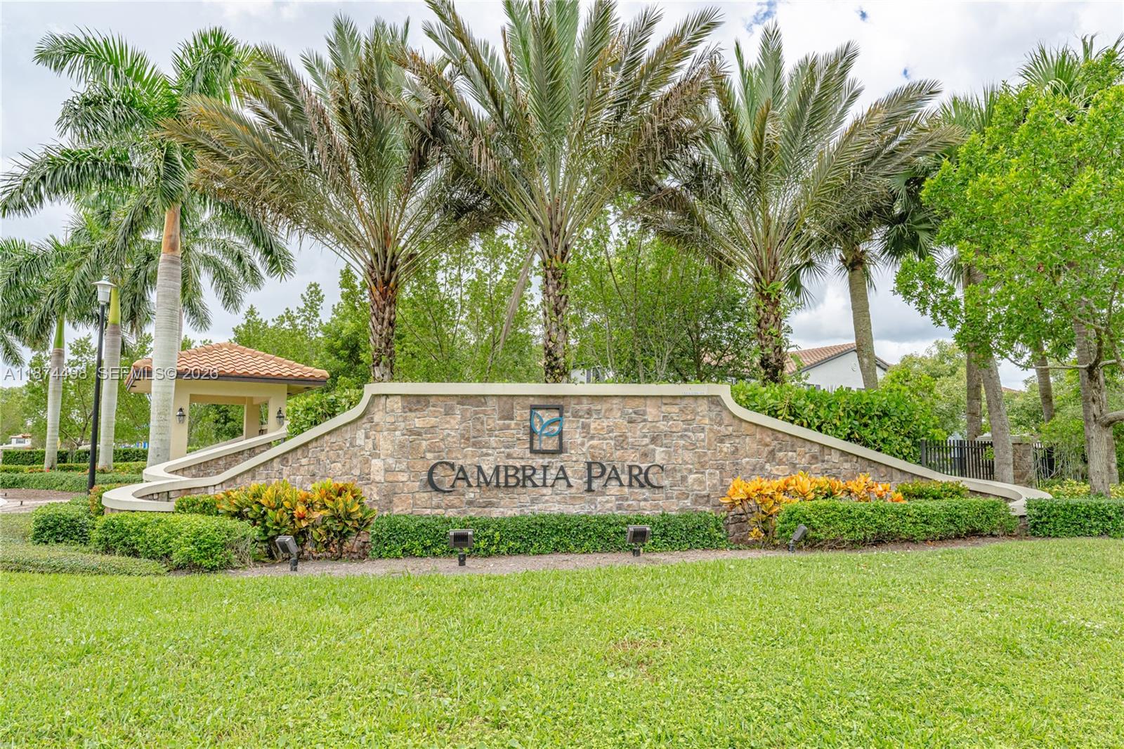 FLAVOR PICT TOWNHOMES PUD - Residential