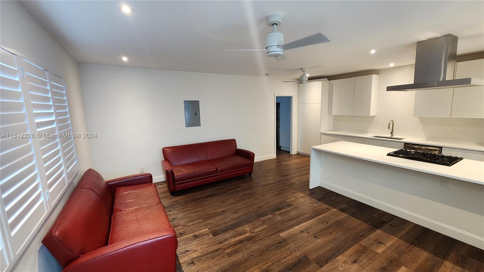 OCEAN BEACH ADDN NO 3 - Residential