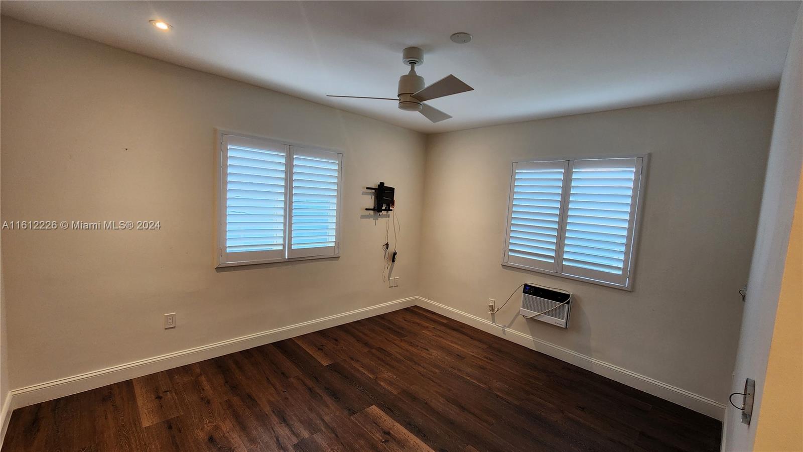 OCEAN BEACH ADDN NO 3 - Residential