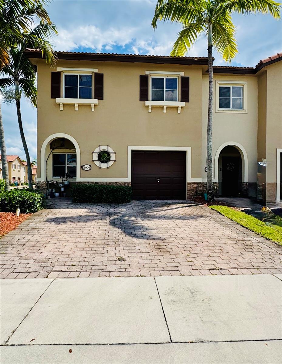 LAKES BY THE BAY JAY - Residential