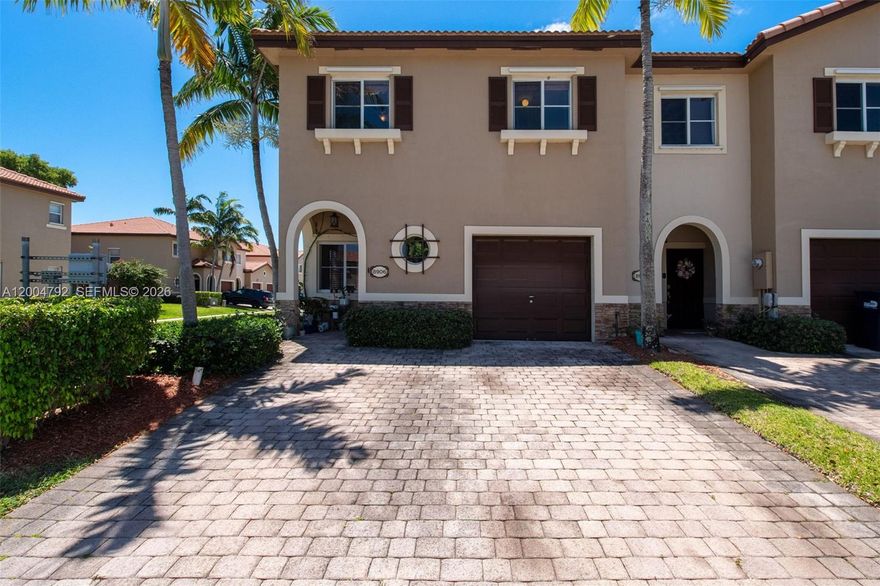 PRICE DROP, Motivated sellers ready to make a deal and are open to contributing toward buyer closing costs or rate buy-downs with a strong offer. Fast closing possible! 
This spacious 1,800+ sq. ft. corner townhome is the best value in Lakes by the Bay. Featuring a 2022 HVAC, high efficiency appliances, a durable granite kitchen with a central island, and a rare 3-bedroom layout that feels like a single-family home.
Tile and laminate flooring (no carpet!) throughout, recessed lighting, and a big primary bedroom and bath with a soaking tub and spacious walk-in closet. Perfectly positioned directly across from the park, pool, and mailboxes. Minutes from Black Point Marina and the new SouthPlace City Center.