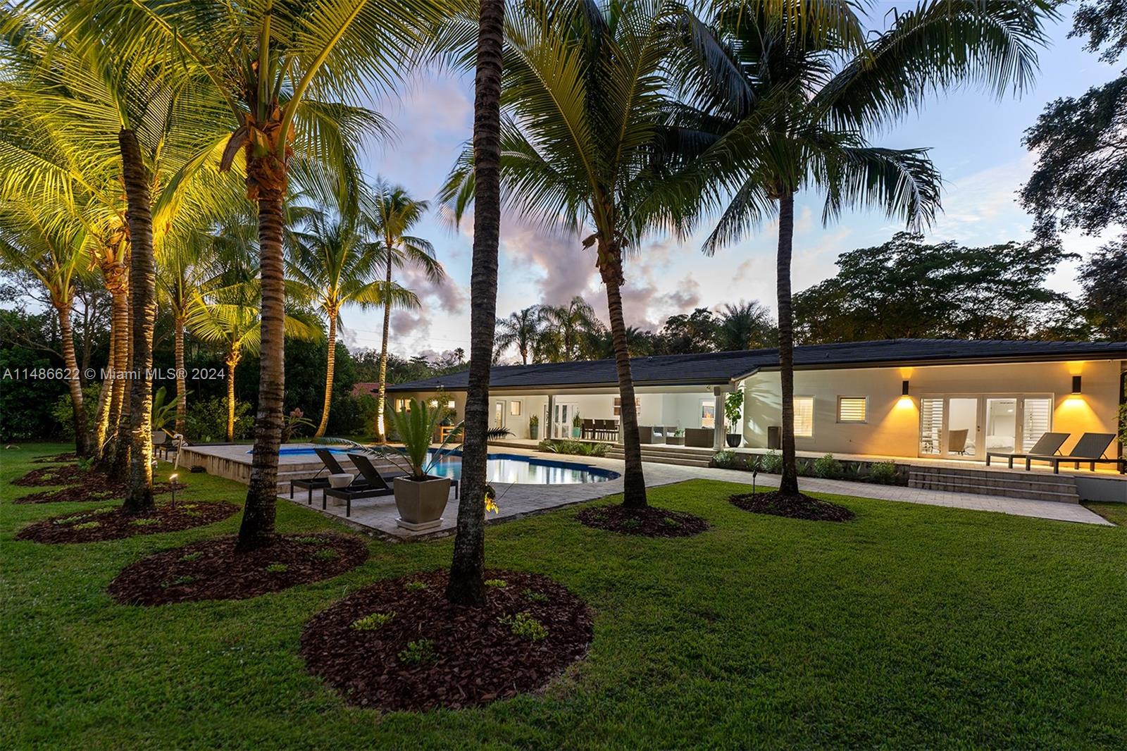 RUNAWAY PINES - Residential