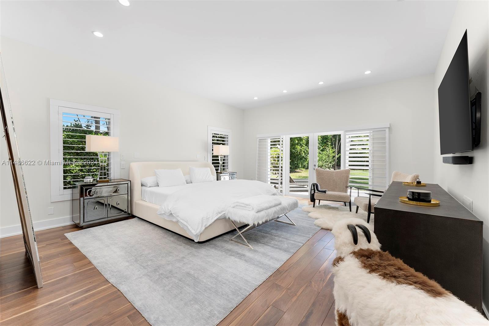 RUNAWAY PINES - Residential