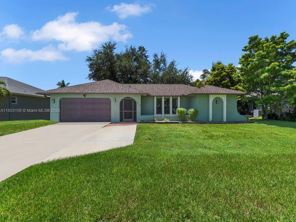 CAPE CORAL - Residential