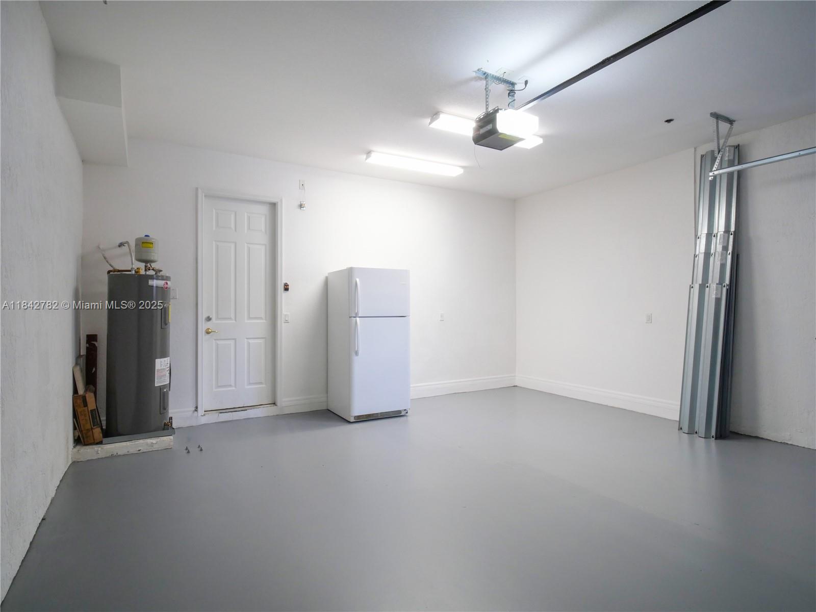 CARRIAGE POINTE TOWNHOMES - Residential