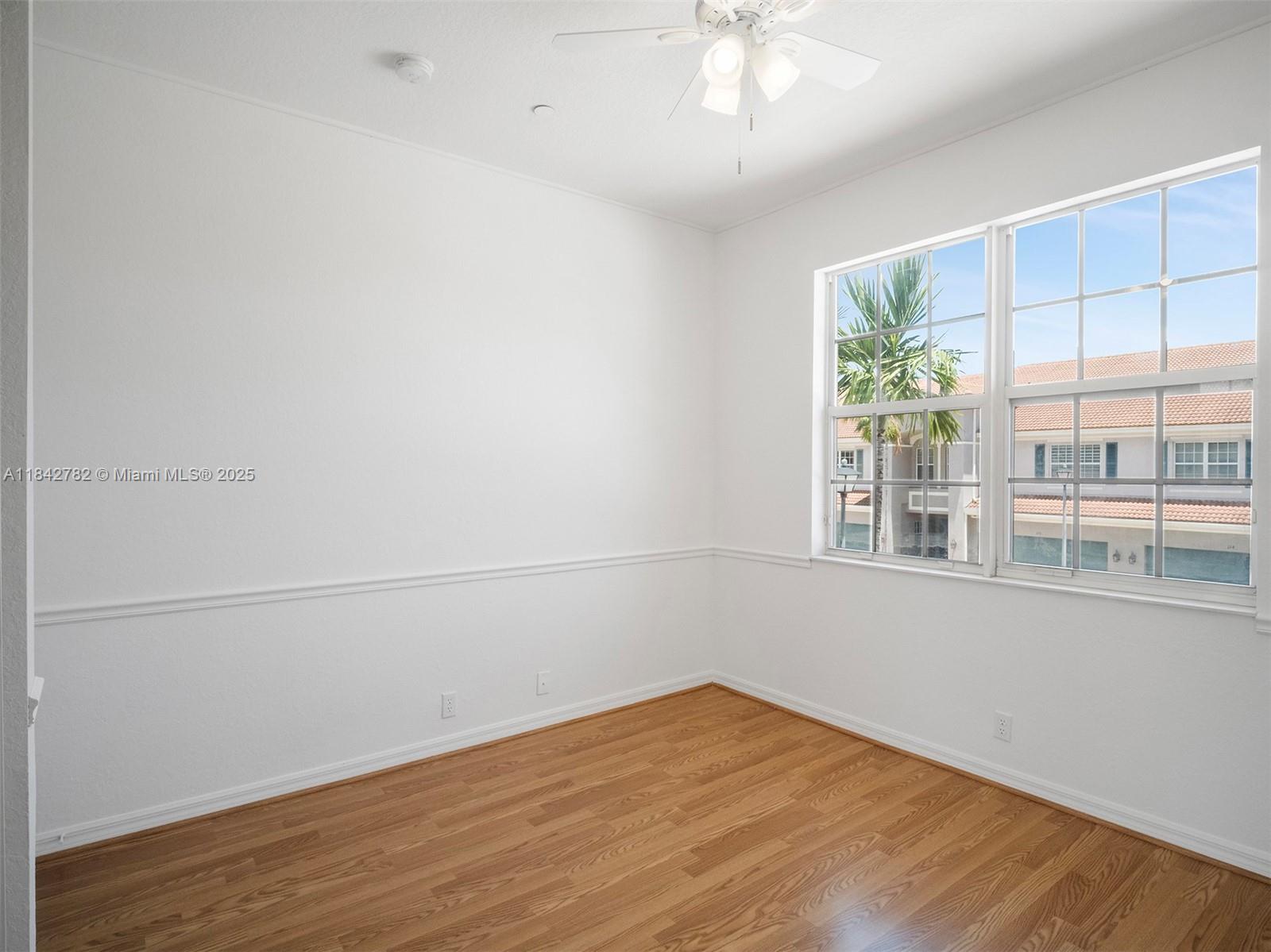 CARRIAGE POINTE TOWNHOMES - Residential