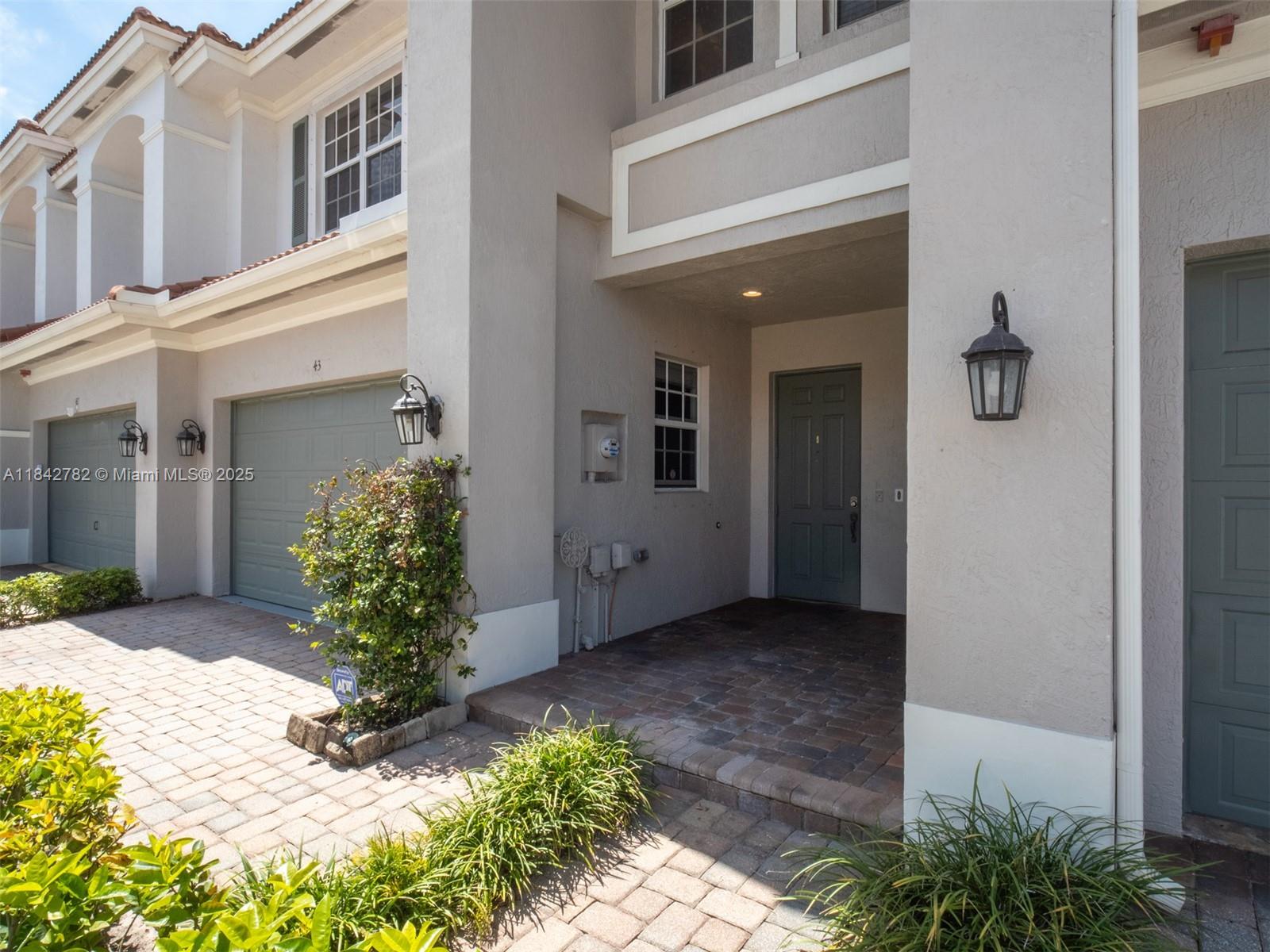 43 Lancaster Rd