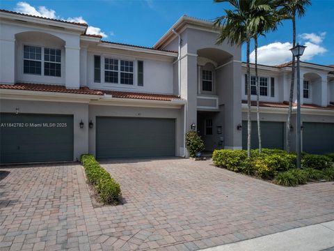 43 Lancaster Rd Boynton Beach FL 33426