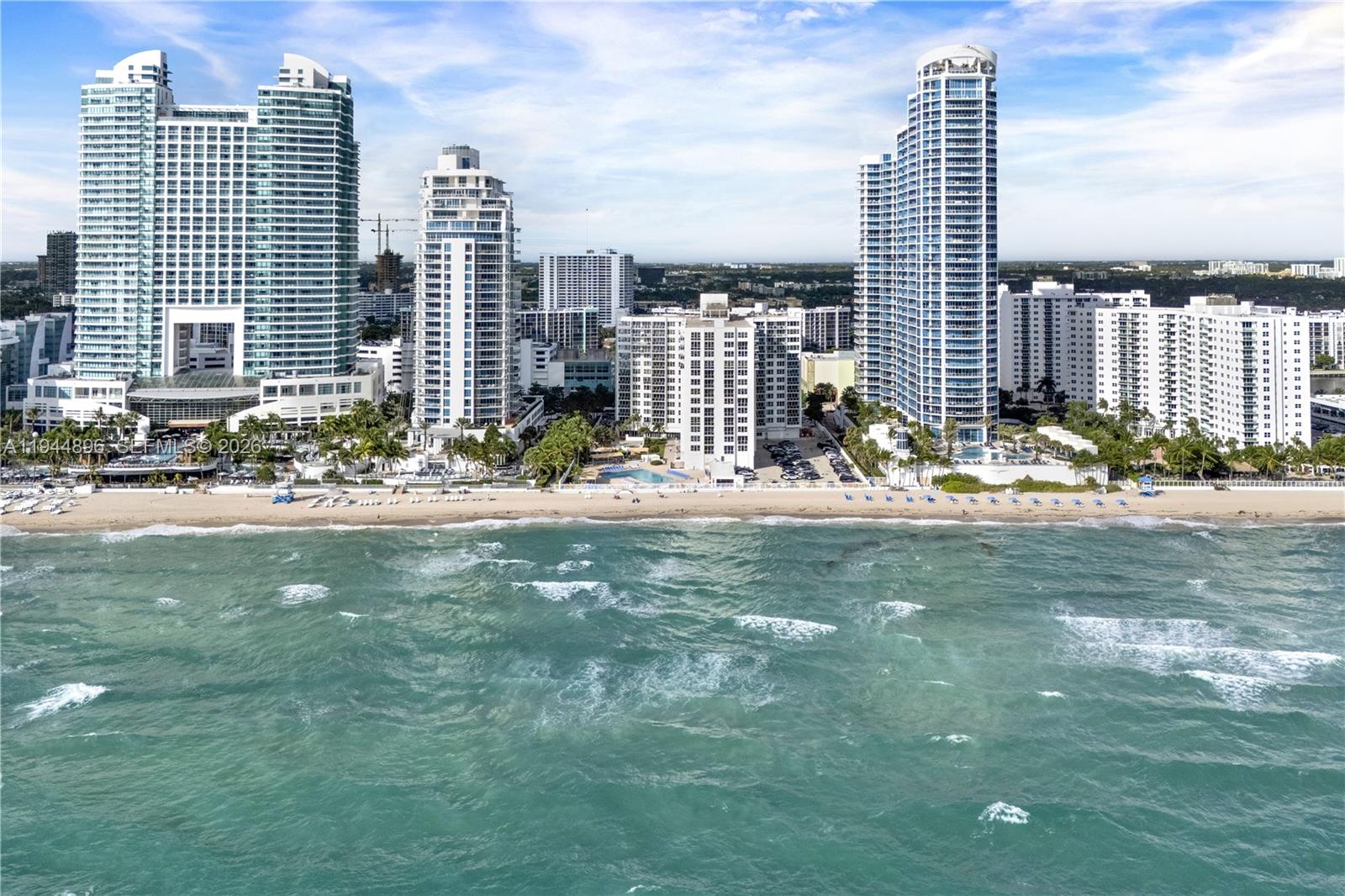 ALEXANDER TOWERS CONDO - Residential