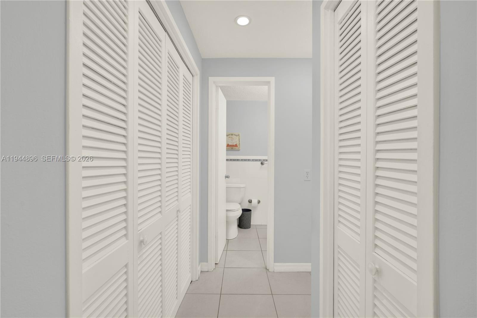 ALEXANDER TOWERS CONDO - Residential