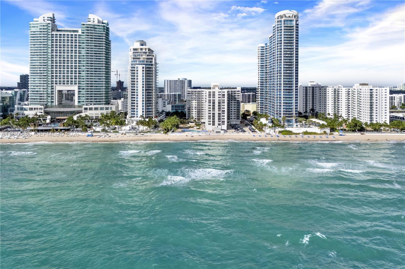 ALEXANDER TOWERS CONDO - Residential