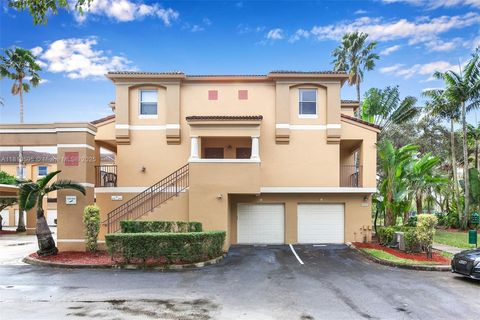 771 N Pine Island Rd 214 Plantation FL 33324
