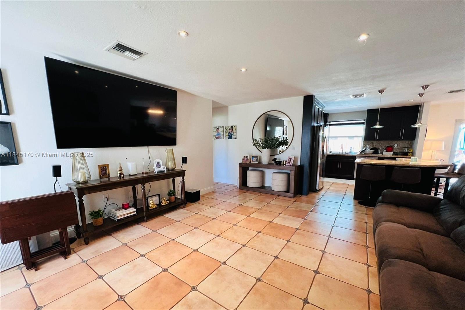 SAGA BAY SEC 1 PT 4 - Residential Lease