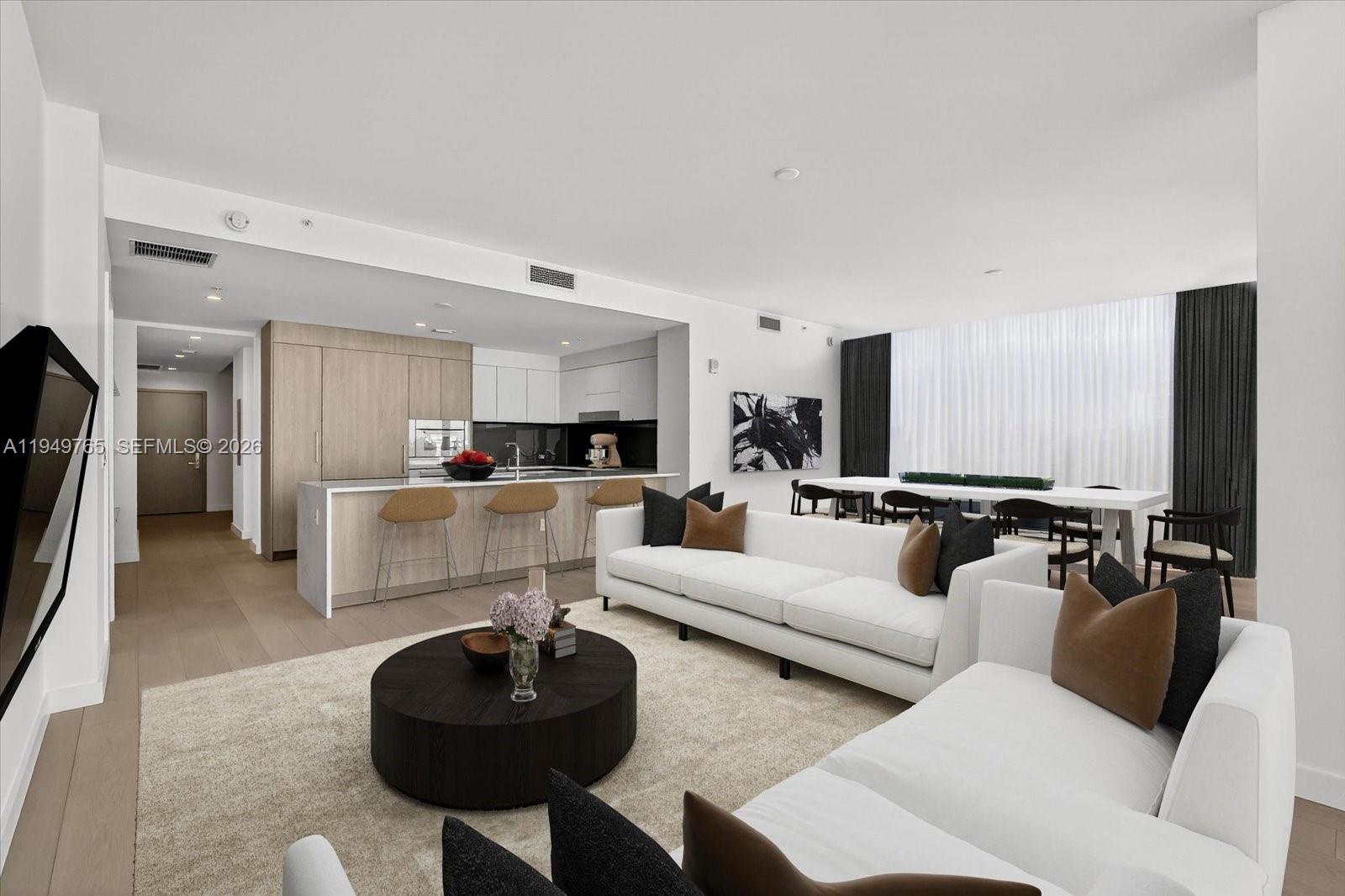 9201 E Bay Harbor Dr UPH02