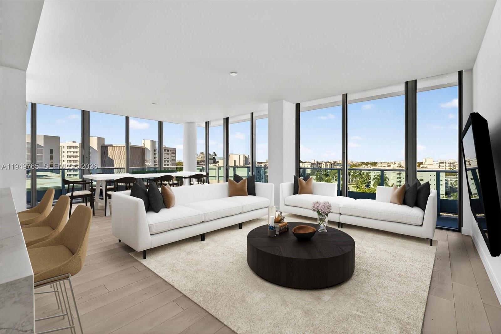 9201 E Bay Harbor Dr UPH02