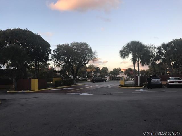 Bleau Grotto Condo - Residential Lease