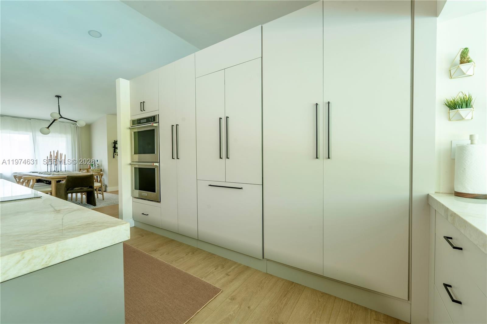 PINEWOOD ESTATES - Residential