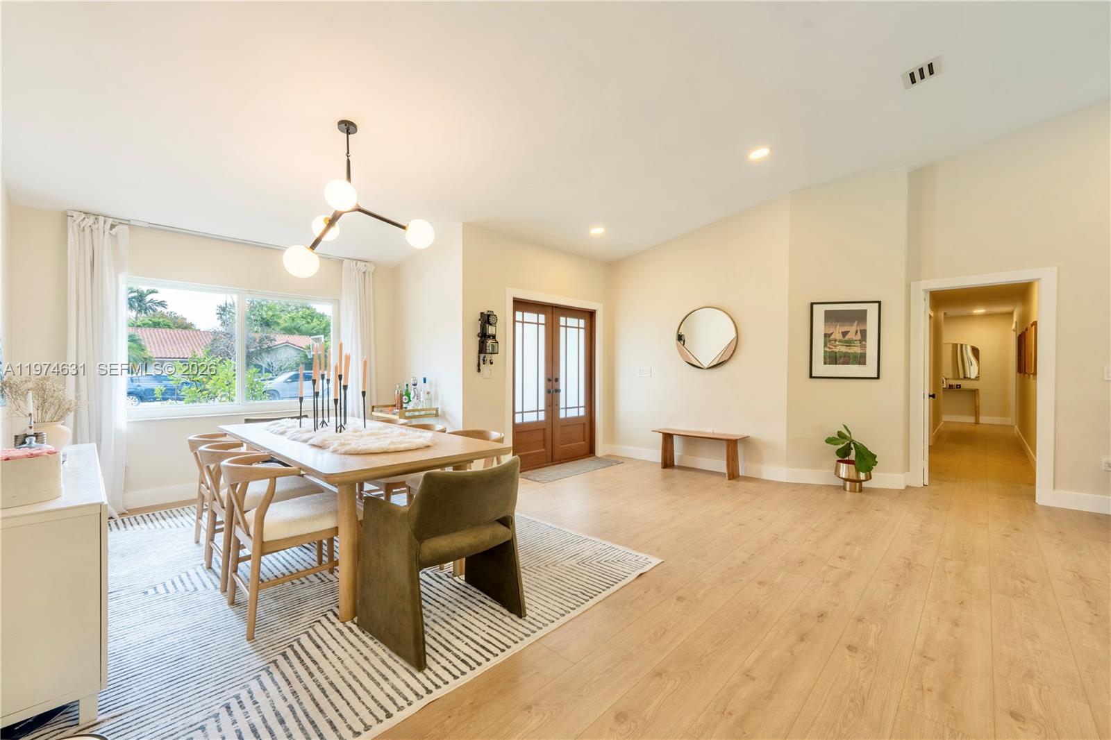 PINEWOOD ESTATES - Residential