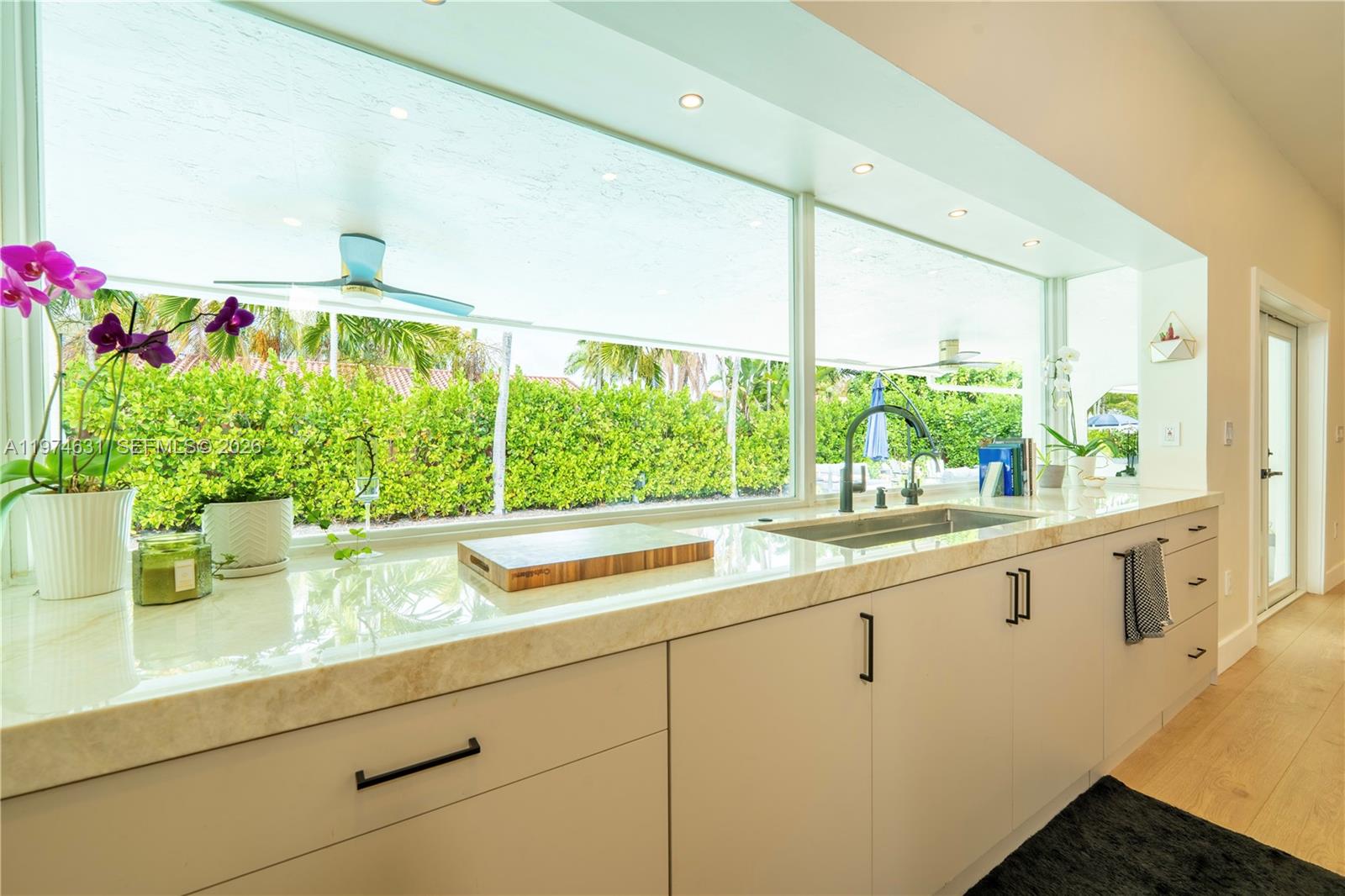 PINEWOOD ESTATES - Residential