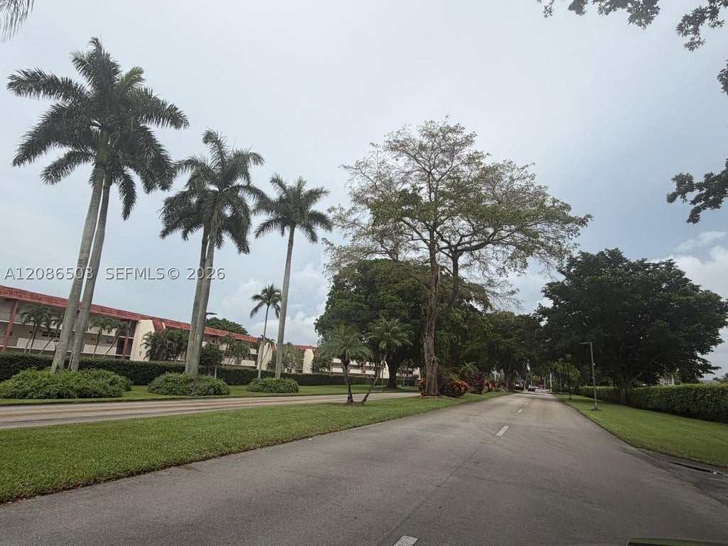 Photo of 400 S Hollybrook Dr #306, Pembroke Pines, FL 33025 (MLS # A12086503)