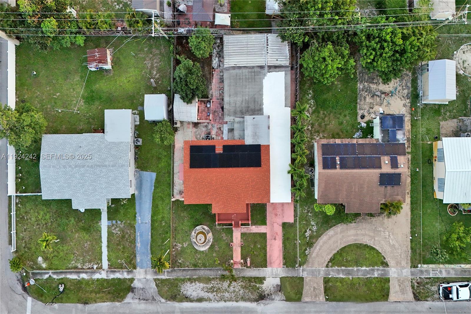 LINWOOD GARDENS NO 2 - Residential