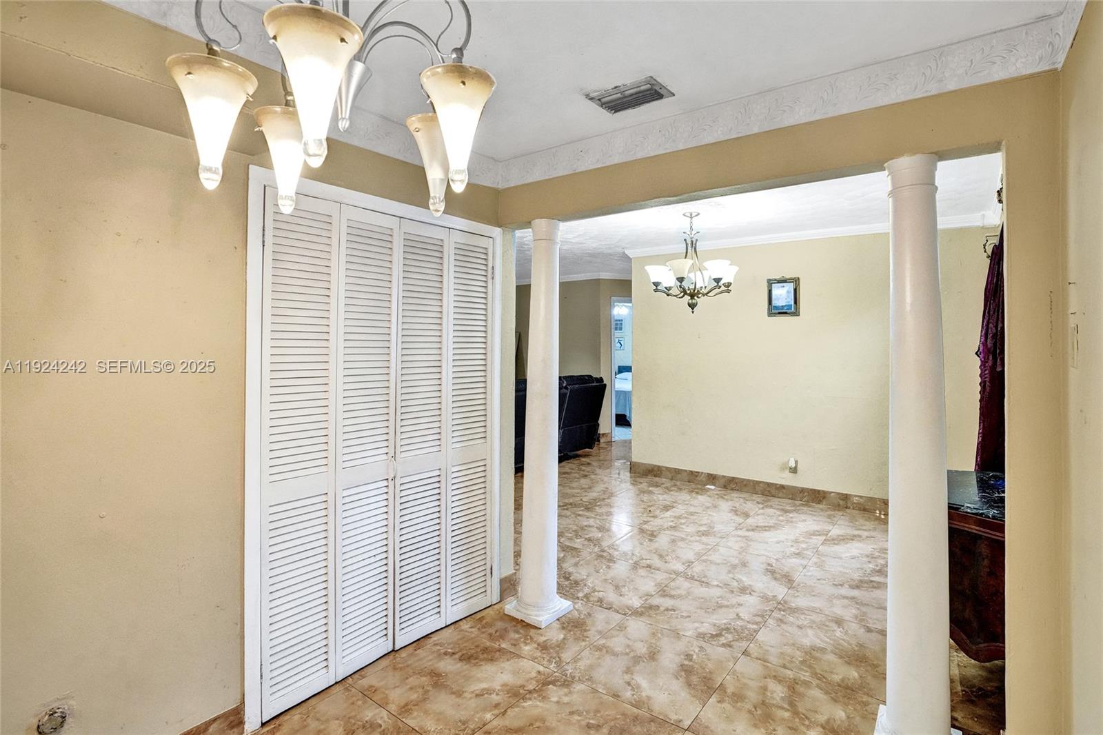 LINWOOD GARDENS NO 2 - Residential