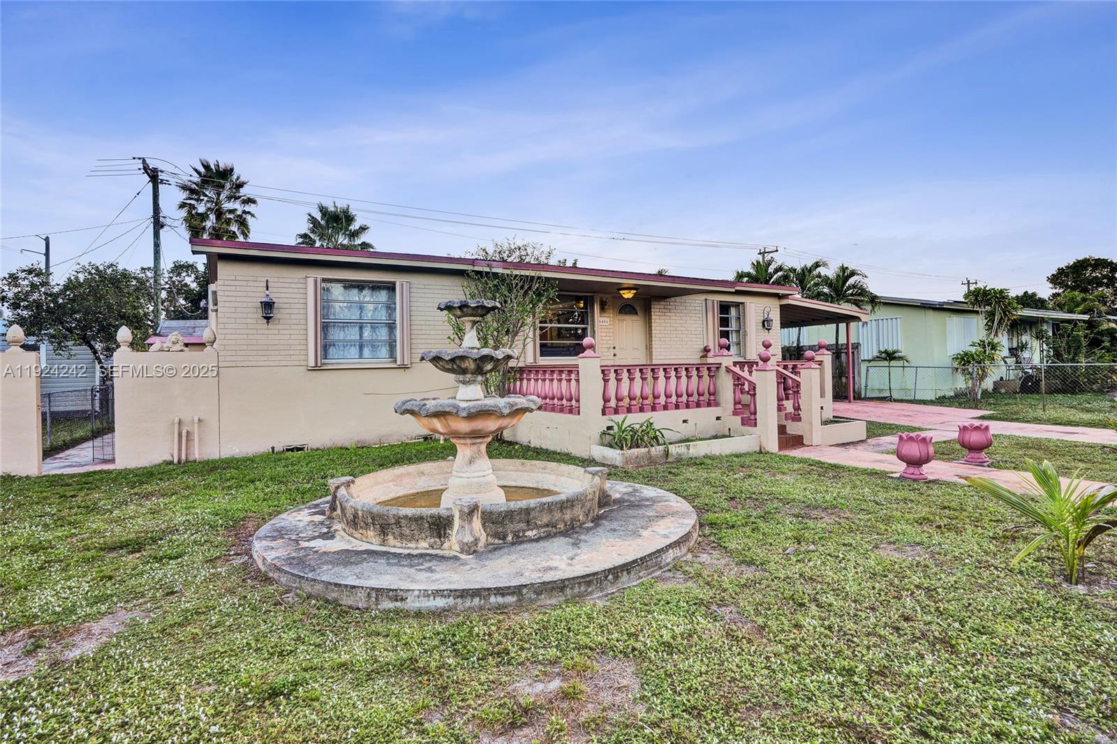 LINWOOD GARDENS NO 2 - Residential