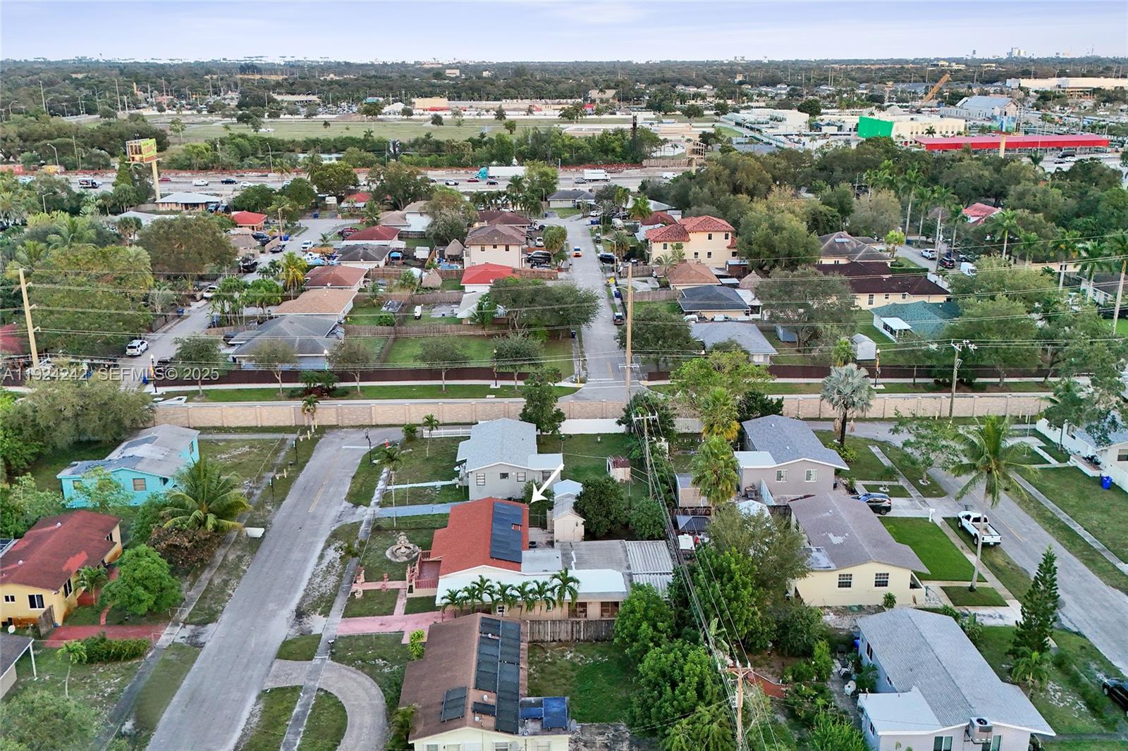 LINWOOD GARDENS NO 2 - Residential