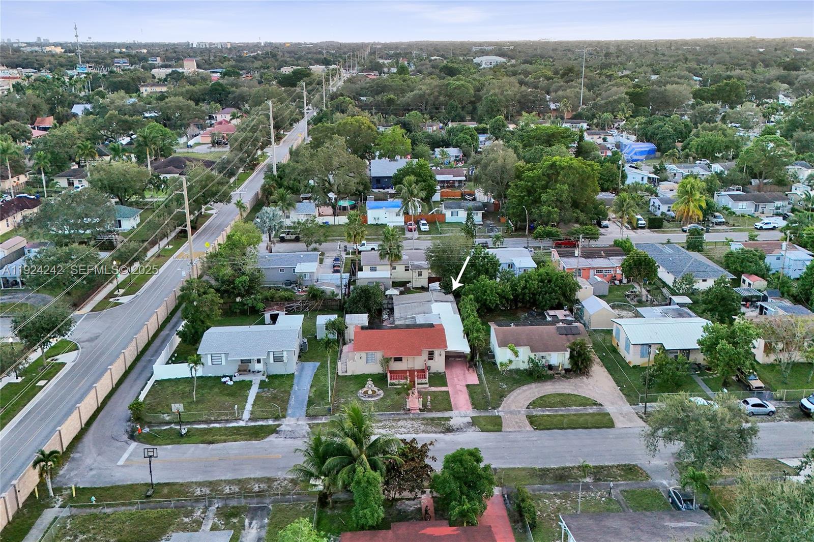 LINWOOD GARDENS NO 2 - Residential