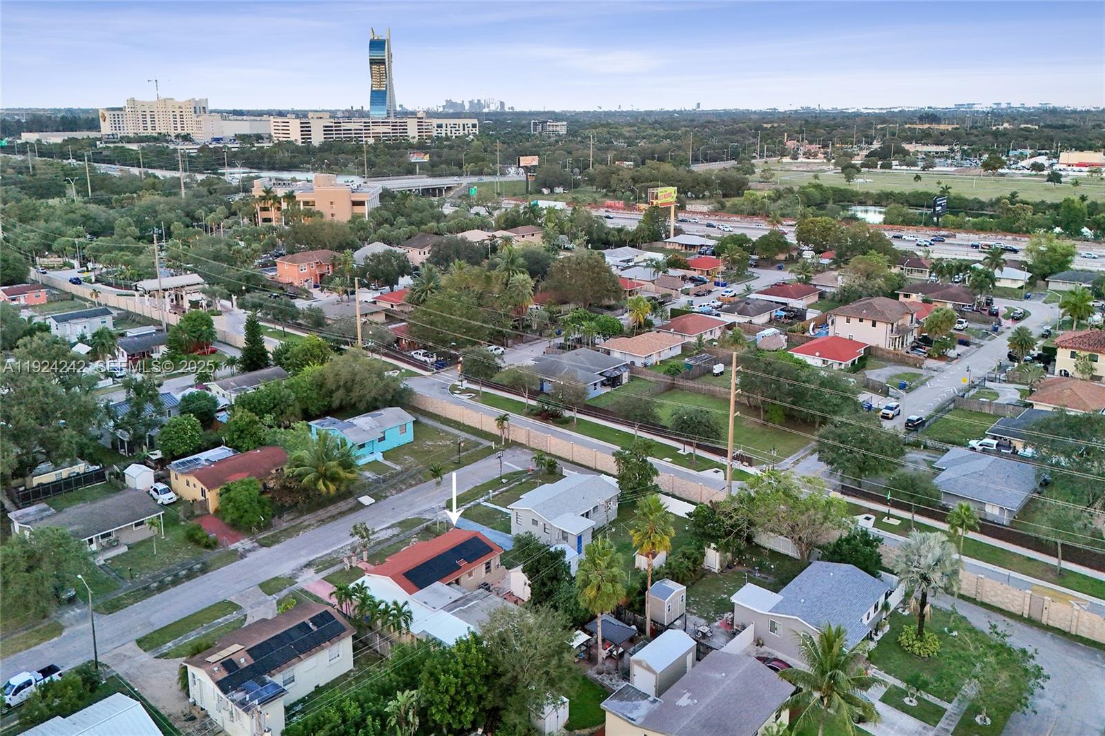 LINWOOD GARDENS NO 2 - Residential