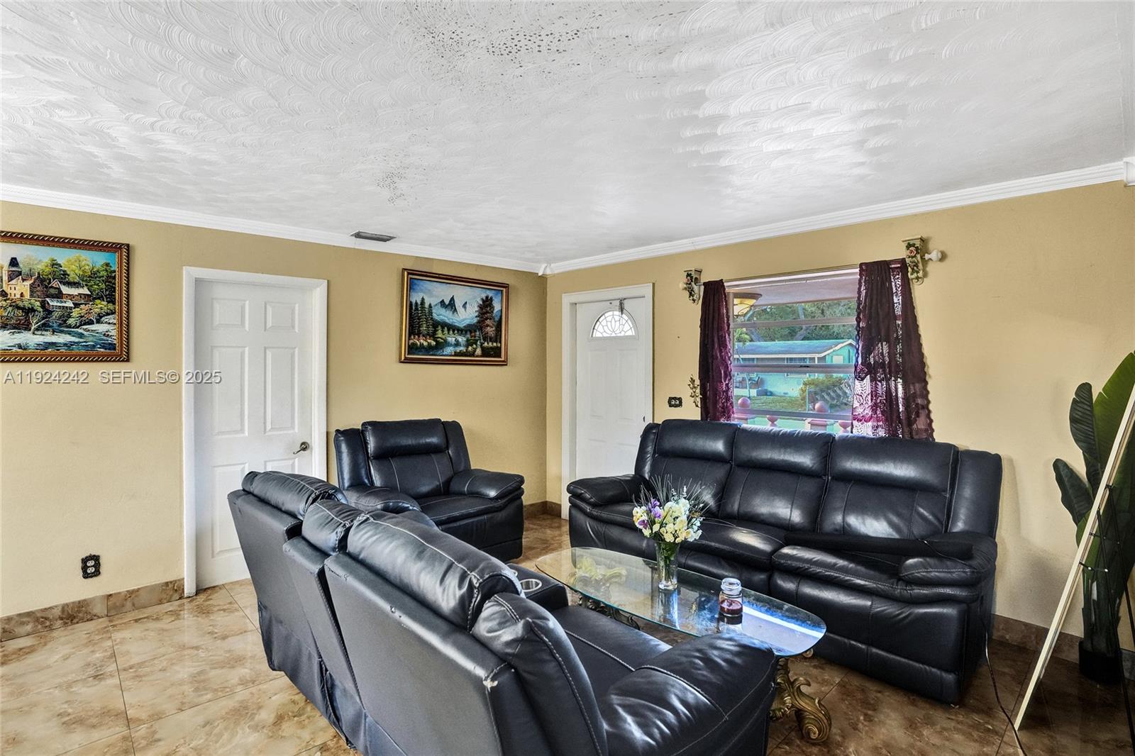 LINWOOD GARDENS NO 2 - Residential