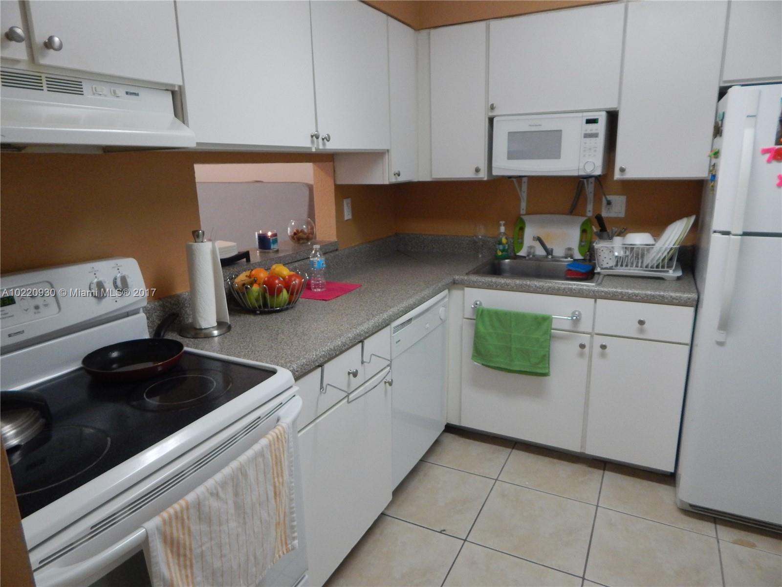 DORAL GARDENS II CONDO - Residential Lease