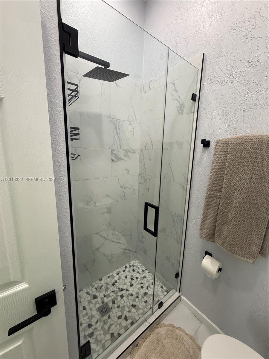 SOUTHERN COVE - Residential Lease