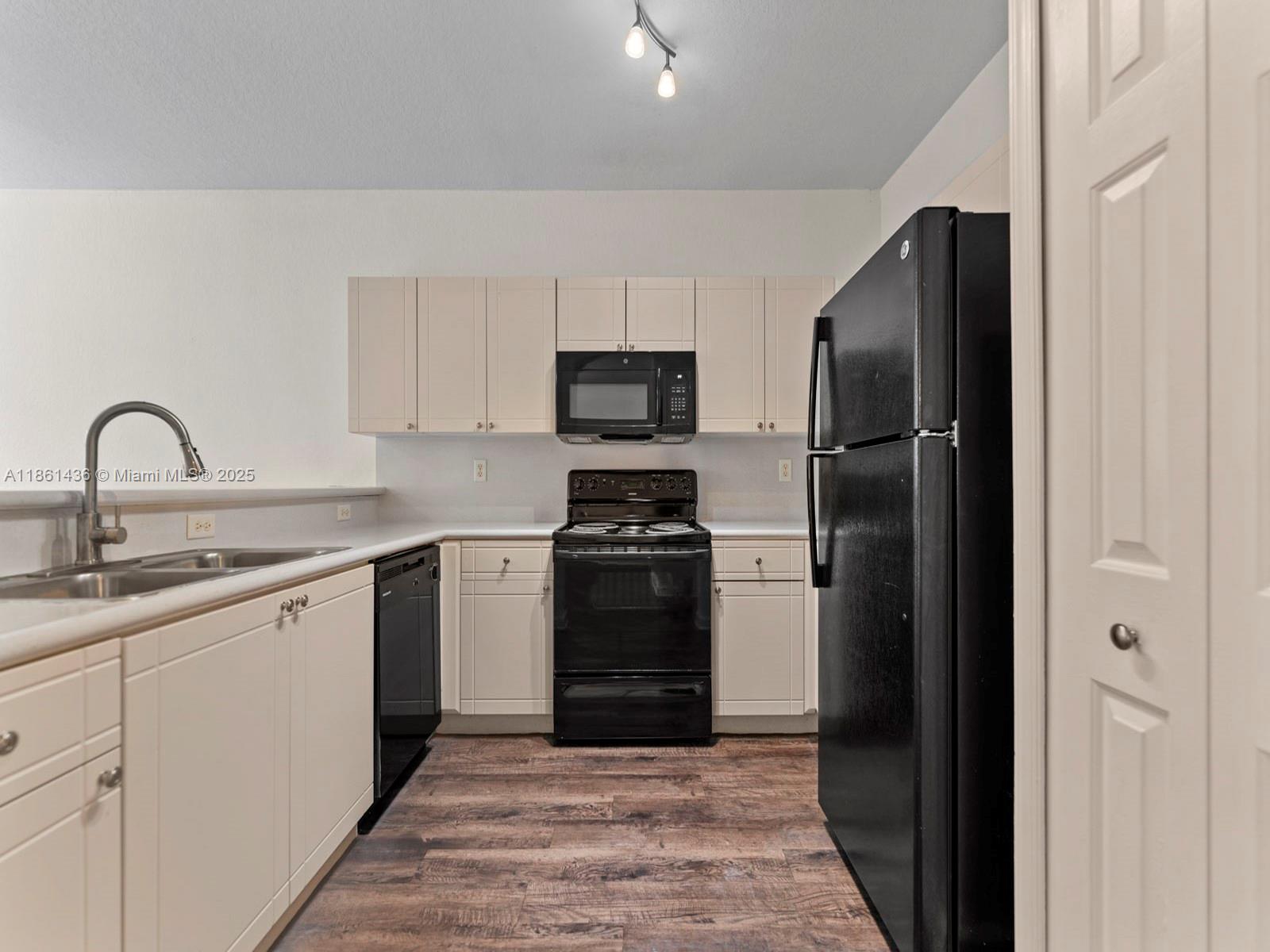 1458 SE 26th Ave