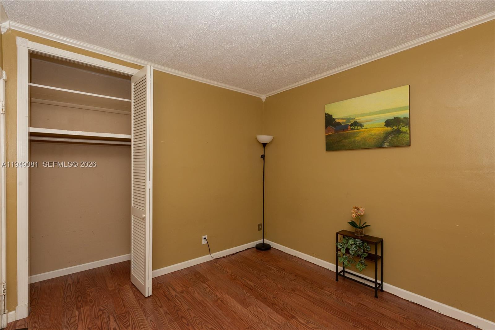 PEMBROKE HOUSE CONDO - Residential