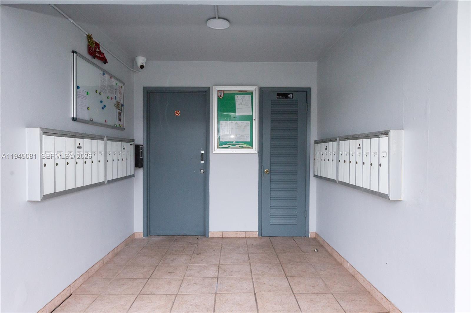 PEMBROKE HOUSE CONDO - Residential