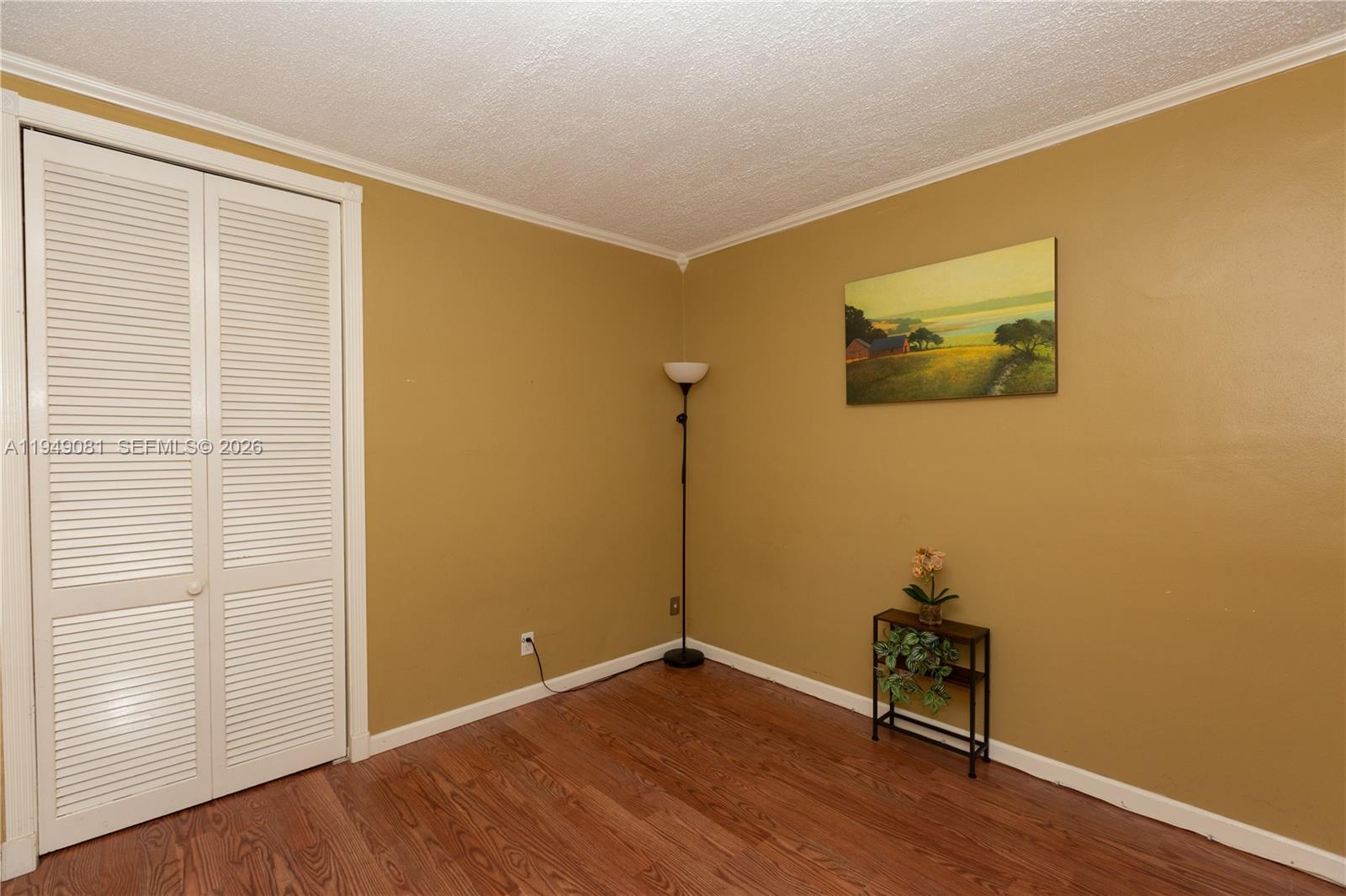 PEMBROKE HOUSE CONDO - Residential